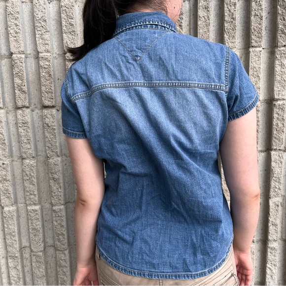 Tommy Hilfiger Blue Jean Button-down T-shirt - Picture 3 of 13